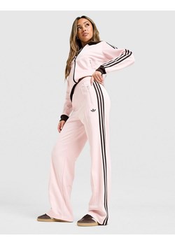 ADIDAS SPODNIE CLASSIC TP ze sklepu JD Sports  w kategorii Spodnie damskie - zdjęcie 188107283
