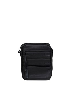 czarna  męska torba skórzana na ramię  Ernest ze sklepu Słoń Torbalski w kategorii Torby męskie - zdjęcie 188110304