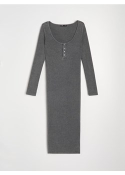 Sinsay - Sukienka midi z guzikami przy dekolcie - szary ze sklepu Sinsay w kategorii Sukienki - zdjęcie 188111900