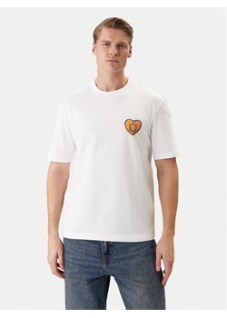 HUGO T-Shirt Nalentinio 50562727 Biały Regular Fit ze sklepu MODIVO w kategorii T-shirty męskie - zdjęcie 188112312