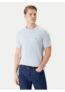 Tommy Hilfiger T-Shirt MW0MW39995 Błękitny Regular Fit ze sklepu MODIVO w kategorii T-shirty męskie - zdjęcie 188112313