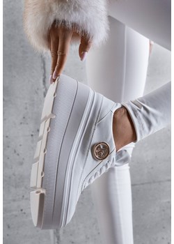 Białe Chunky Sneakersy Vices na Platformie z Okrągłym Detalem Sedvira ze sklepu renee.pl w kategorii Buty sportowe damskie - zdjęcie 188114504