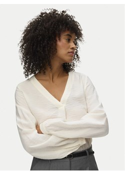 Vero Moda Bluzka Urli 10338835 Biały Regular Fit ze sklepu MODIVO w kategorii Bluzki damskie - zdjęcie 188115250