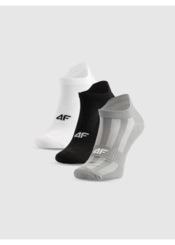 Damskie skarpetki treningowe (3-pack) 4F 4FWMM00UFSOF244 - multikolor ze sklepu Sportstylestory.com w kategorii Skarpetki damskie - zdjęcie 188116650