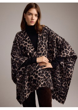 Reserved - Ponczo ze zwierzęcym nadrukiem - wielobarwny ze sklepu Reserved w kategorii Poncza - zdjęcie 188119892