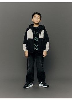 Reserved - Lekka kurtka z kapturem - czarny ze sklepu Reserved w kategorii Kurtki chłopięce - zdjęcie 188120311