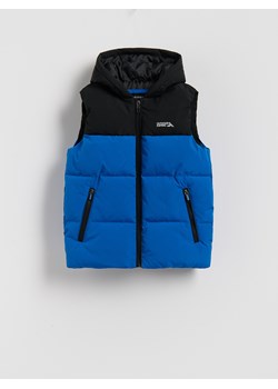 Reserved - Pikowana kamizelka z kapturem - niebieski ze sklepu Reserved w kategorii Kamizelki chłopięce - zdjęcie 188120322