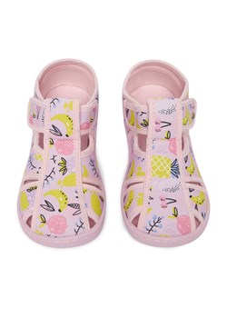 JENNY Kapcie CEO-CM240430 Różowy ze sklepu MODIVO w kategorii Kapcie dziecięce - zdjęcie 188120920