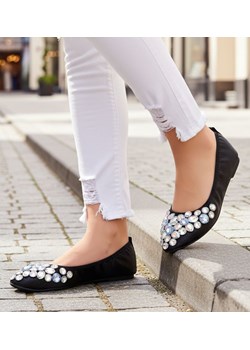 Czarne baletki damskie z kamieniami /G7-2 13043 T595/ ze sklepu Pantofelek24.pl w kategorii Balerinki - zdjęcie 188126574