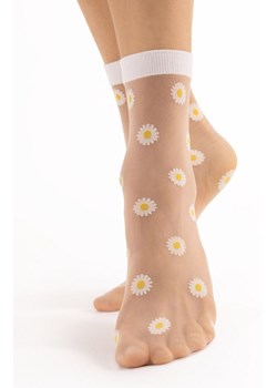 Cienkie przezroczyste skarpetki w stokrotki Daisy G1115 20 DEN, Kolor przezroczysty biały, Rozmiar uniwersalny, Fiore ze sklepu Intymna w kategorii Skarpetki damskie - zdjęcie 188127921