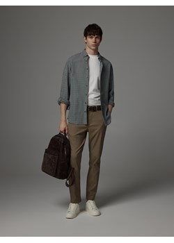 Reserved - Bawełniana koszula regular fit - ciemnozielony ze sklepu Reserved w kategorii Koszule męskie - zdjęcie 188133670