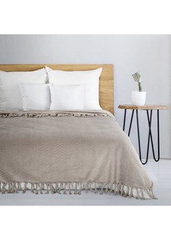 KOC EMMA 150 X 200 CM BEŻOWY ze sklepu lenaodniemowlakadoszkolniaka.pl w kategorii Narzuty i kapy - zdjęcie 188136603