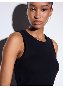 Mohito - Prążkowany czarny top - czarny ze sklepu Mohito w kategorii Bluzki damskie - zdjęcie 188141700