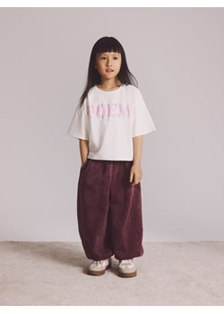 Reserved - Luźny t-shirt z nadrukiem - złamana biel ze sklepu Reserved w kategorii Bluzki dziewczęce - zdjęcie 188141860