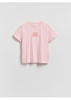 Reserved - T-shirt z napisem - różowy ze sklepu Reserved w kategorii Bluzki damskie - zdjęcie 188142630