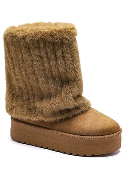 C'M Botki zimowe w kolorze jasnobrązowym ze sklepu Limango Polska w kategorii Śniegowce damskie - zdjęcie 188158382