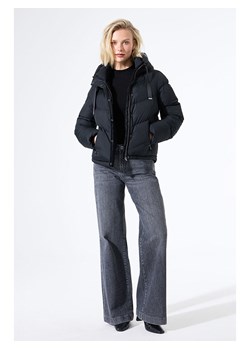 Garcia Kurtka pikowana w kolorze czarnym ze sklepu Limango Polska w kategorii Kurtki damskie - zdjęcie 188163810