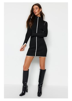 trendyol Sukienka w kolorze czarnym ze sklepu Limango Polska w kategorii Sukienki - zdjęcie 188173250