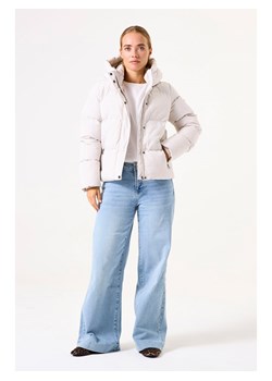 Garcia Kurtka zimowa w kolorze białym ze sklepu Limango Polska w kategorii Kurtki damskie - zdjęcie 188177883