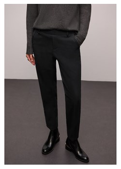 Street One Spodnie w kolorze czarnym ze sklepu Limango Polska w kategorii Spodnie damskie - zdjęcie 188182932