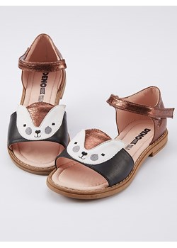 Denokids Półsandały w kolorze czarno-złotym ze sklepu Limango Polska w kategorii Sandały dziecięce - zdjęcie 188189470