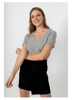 Perfect Cashmere Kaszmirowa koszulka "Efimia" w kolorze jasnoszarym ze sklepu Limango Polska w kategorii Bluzki damskie - zdjęcie 188210141