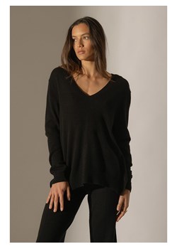 Perfect Cashmere Kaszmirowy sweter "Lova" w kolorze czarnym ze sklepu Limango Polska w kategorii Swetry damskie - zdjęcie 188210404