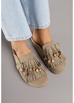 Zielone Klapki na Platformie Ozdobione Koralikami Klamrami i Frędzlami Leurecea ze sklepu renee.pl w kategorii Klapki damskie - zdjęcie 188219661