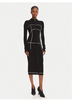 Patrizia Pepe Sukienka dzianinowa 8A1522 K265 FG09 Czarny Regular Fit ze sklepu MODIVO w kategorii Sukienki - zdjęcie 188220033
