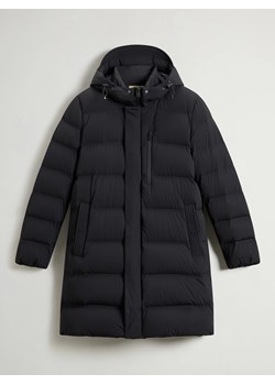 Woolrich Płaszcz puchowy w kolorze czarnym ze sklepu Limango Polska w kategorii Kurtki męskie - zdjęcie 188230680