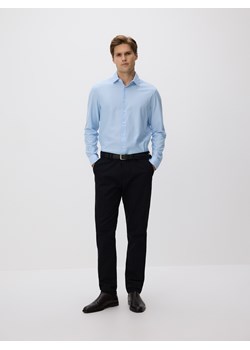 Reserved - Koszula slim fit z bawełną - jasnoniebieski ze sklepu Reserved w kategorii Koszule męskie - zdjęcie 188245760