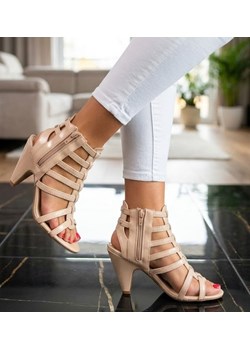 Beżowe sandały damskie na obcasie /E4-1 11739 T290/ ze sklepu Pantofelek24.pl w kategorii Sandały damskie - zdjęcie 188245940