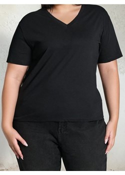 Sinsay - Koszulka z dekoltem w serek Plus Size - czarny ze sklepu Sinsay w kategorii Bluzki damskie - zdjęcie 188248103