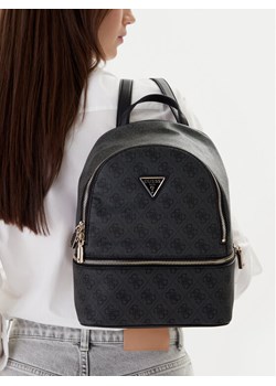 Plecak Guess Follie Travel TWLB96 76032 Szary ze sklepu eobuwie.pl w kategorii Plecaki - zdjęcie 188248883