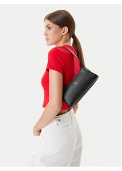 Torebka HUGO Chris 2.0 50546985 Czarny ze sklepu eobuwie.pl w kategorii Torebki damskie - zdjęcie 188249103