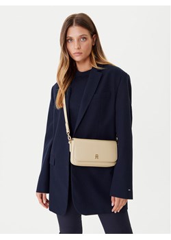 Torebka Tommy Hilfiger Th Icon Conv AW0AW17677 Beżowy ze sklepu eobuwie.pl w kategorii Listonoszki - zdjęcie 188249424