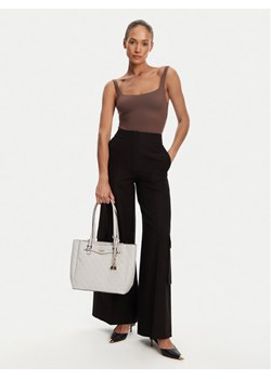 Torebka Guess Katya HWSG96 52230 Écru ze sklepu eobuwie.pl w kategorii Torebki damskie - zdjęcie 188250452