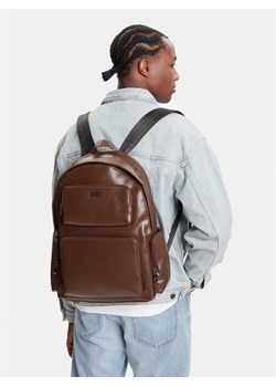 Plecak Guess HMBOCA P5342 Brązowy ze sklepu eobuwie.pl w kategorii Plecaki - zdjęcie 188251142