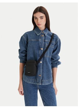 Calvin Klein Saszetka Embossed Woven Slim Reporter LV04D3221G Czarny ze sklepu MODIVO w kategorii Torby męskie - zdjęcie 188255592