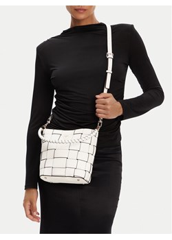 Guess Torebka Maylee HWWG96 61030 Biały ze sklepu MODIVO w kategorii Torby Shopper bag - zdjęcie 188256751