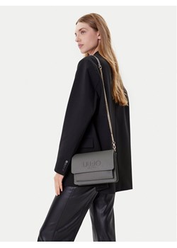 Liu Jo Torebka Ecs M Crossbody AF5152 E0087 Szary ze sklepu MODIVO w kategorii Kopertówki - zdjęcie 188256784