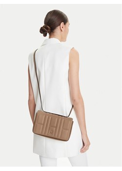 Tommy Hilfiger Torebka AW0AW17454 Beżowy ze sklepu MODIVO w kategorii Listonoszki - zdjęcie 188257064