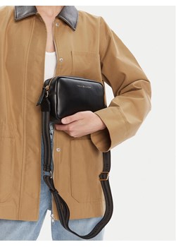 Tommy Hilfiger Torebka Th Logotape AW0AW17689 Czarny ze sklepu MODIVO w kategorii Listonoszki - zdjęcie 188257233