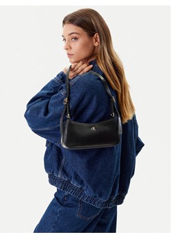 Calvin Klein Torebka Ck Small Shoulder Bag LV04F3170G Czarny ze sklepu MODIVO w kategorii Torebki damskie - zdjęcie 188257971