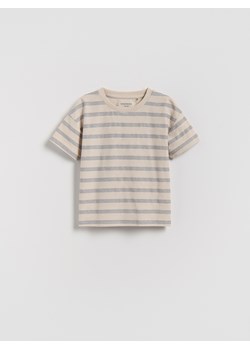 Reserved - Bawełniany t-shirt z naszywką - kremowy ze sklepu Reserved w kategorii T-shirty chłopięce - zdjęcie 188262852