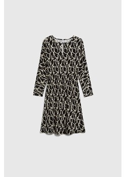 Wzorzysta sukienka czarna ze sklepu Moodo.pl w kategorii Sukienki - zdjęcie 188266763