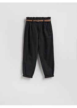 Reserved - Jeansy paperbag z paskiem - czarny ze sklepu Reserved w kategorii Jeansy damskie - zdjęcie 188281640