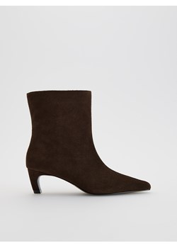 Reserved - Skórzane botki na niskim obcasie - ciemnobrązowy ze sklepu Reserved w kategorii Botki - zdjęcie 188281711