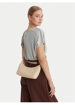 Torebka Coccinelle UF8 Coccinellesuri E5 U8F 55 01 01 Beżowy ze sklepu eobuwie.pl w kategorii Listonoszki - zdjęcie 188283214