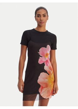 Desigual Sukienka dzianinowa 26SWVK20 Czarny Slim Fit ze sklepu MODIVO w kategorii Sukienki - zdjęcie 188283563